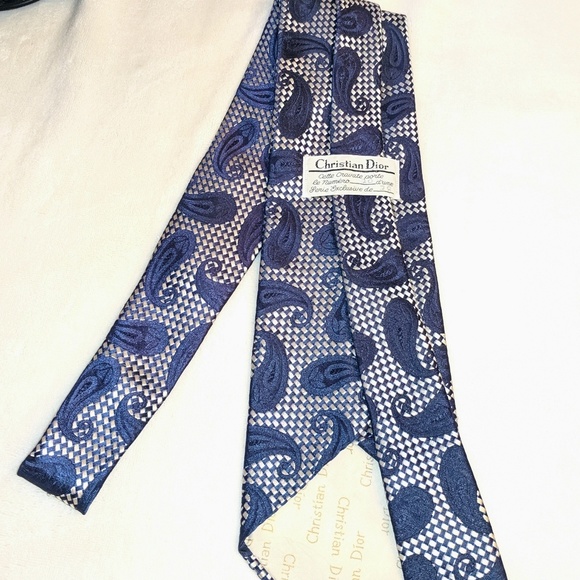 Vintage Christian Dior Blue Paisley Kipper Tie - Picture 1 of 5